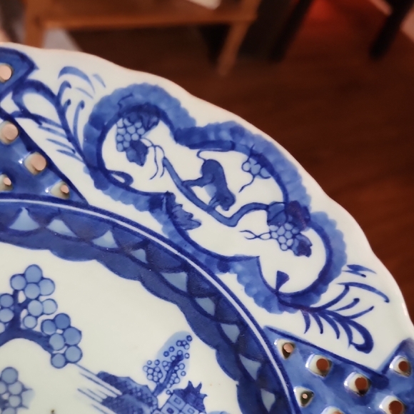 Vintage Porcelain Asian Countryside Blue and White Reticulated Decorative Plate - Picture 8 of 11